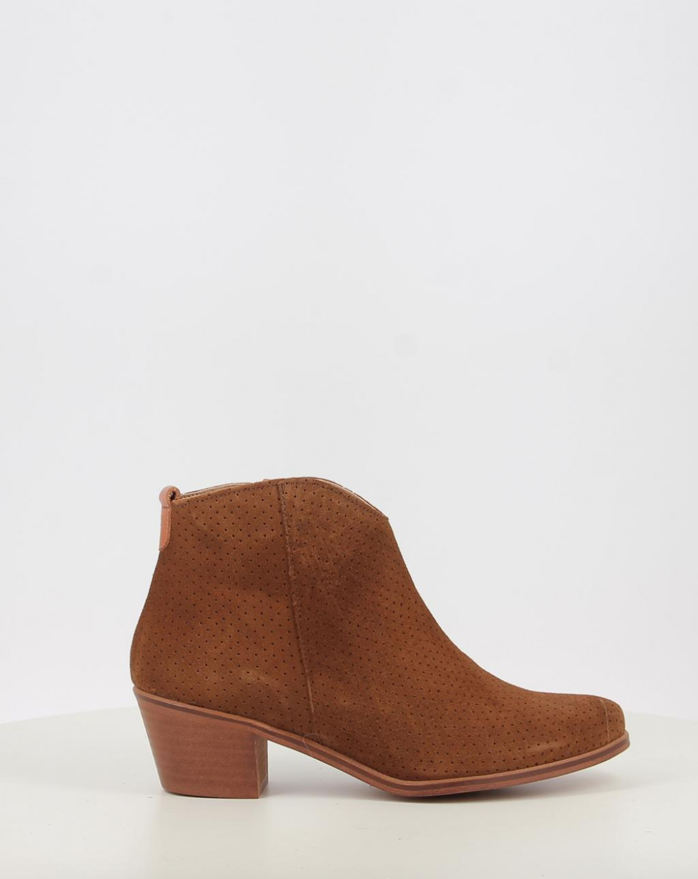Botines Oskarbi 25005 cuero talla 37