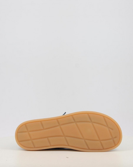 848 BAREFOOT