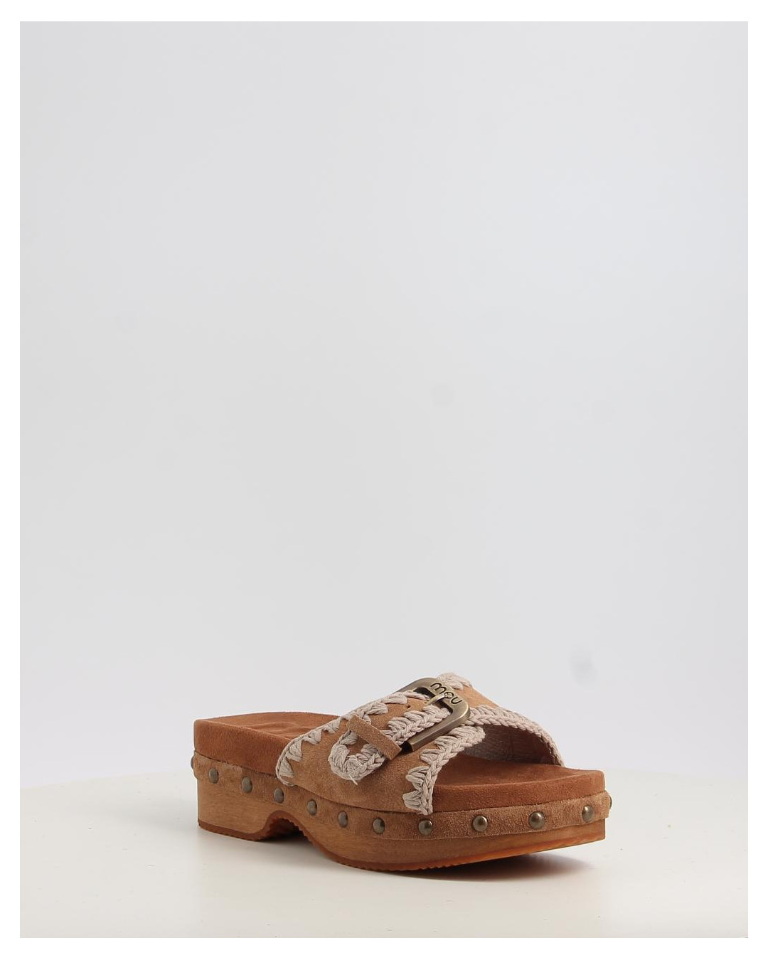 LOW HEEL WOOD CLOG WITH BUCKLE