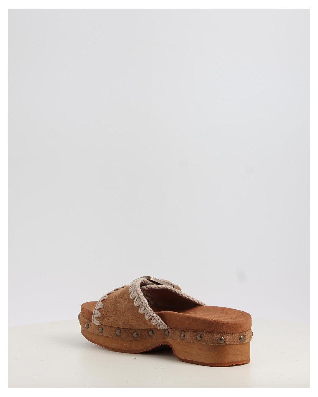 LOW HEEL WOOD CLOG WITH BUCKLE