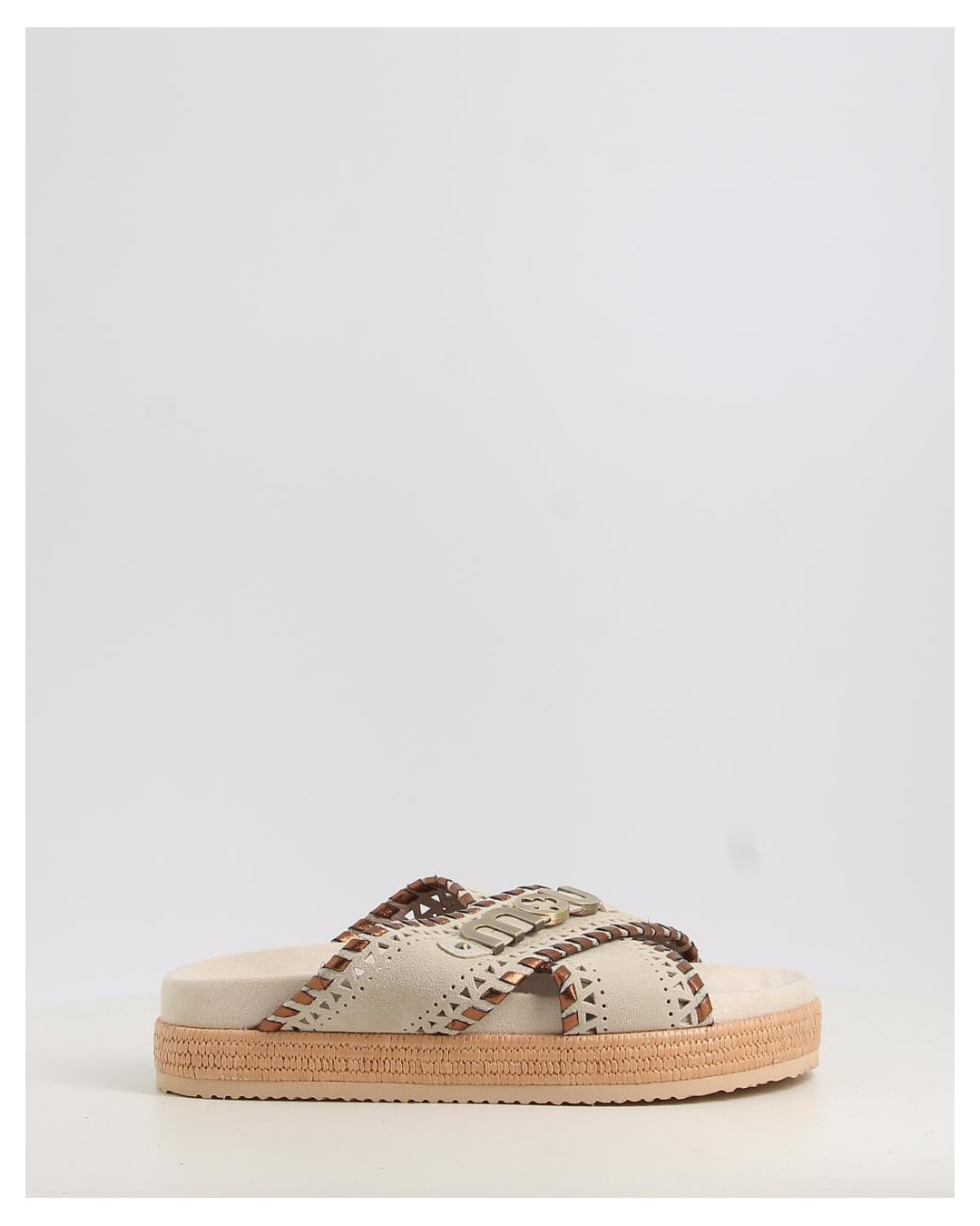 CRISS CROSS SANDAL METSTITCH