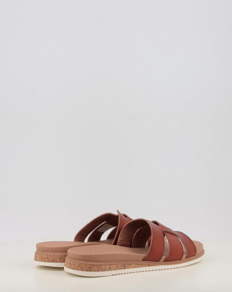BOBS DESERT KISS LOW PEAK LOOK 114707