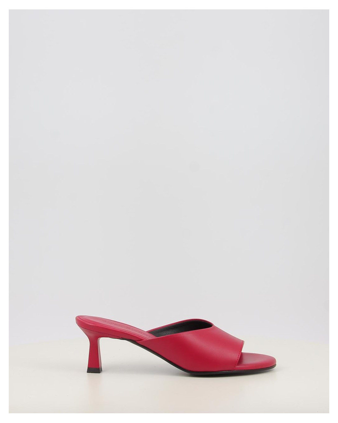RENATA Flat Red