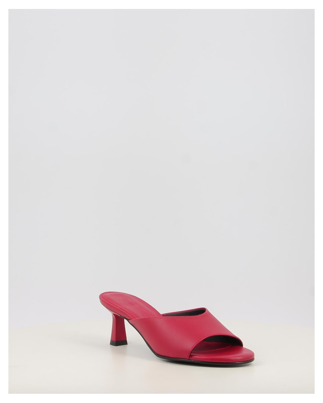 RENATA Flat Red