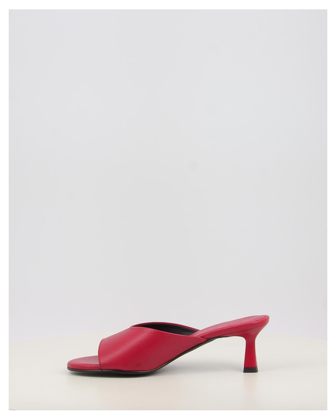 RENATA Flat Red