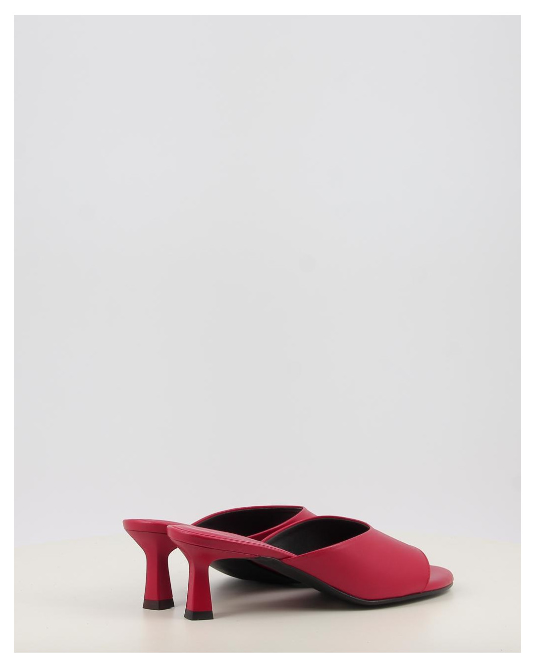 RENATA Flat Red