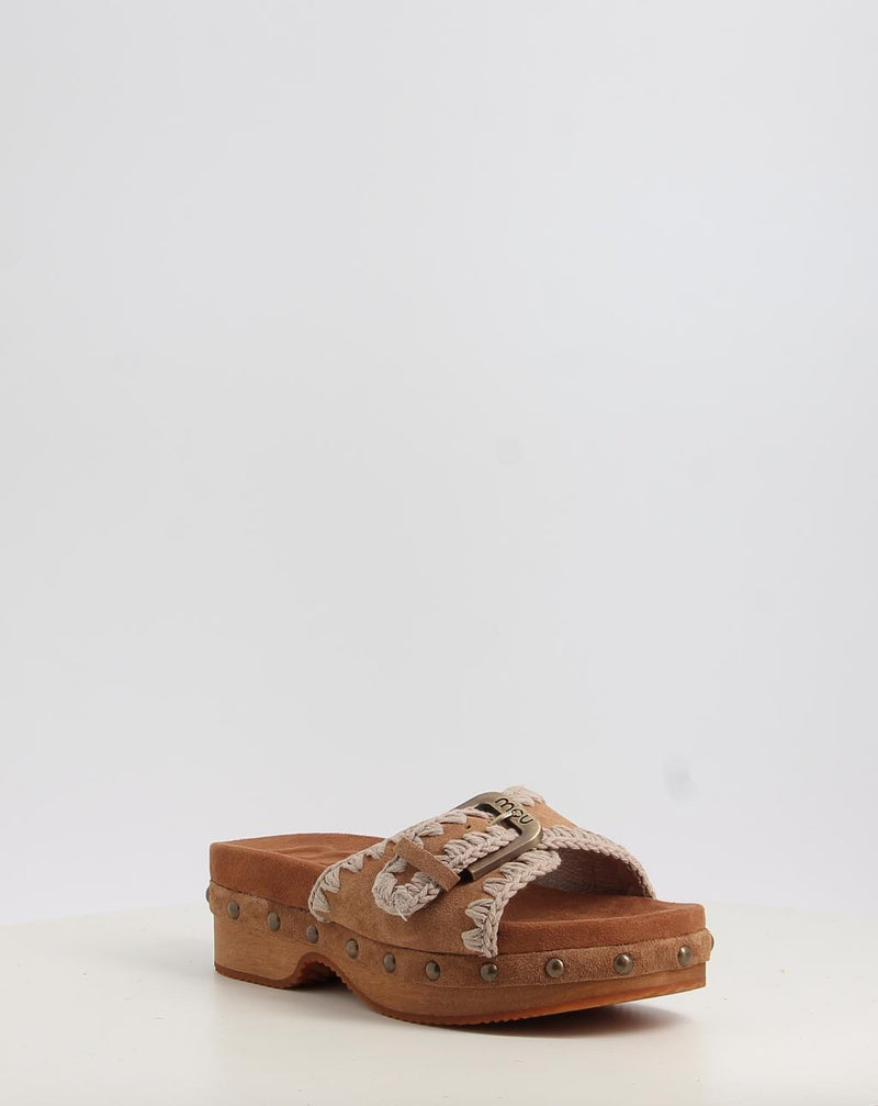 Sandalias MOU LOW HEEL WOOD CLOG WITH BUCKLE cuero
