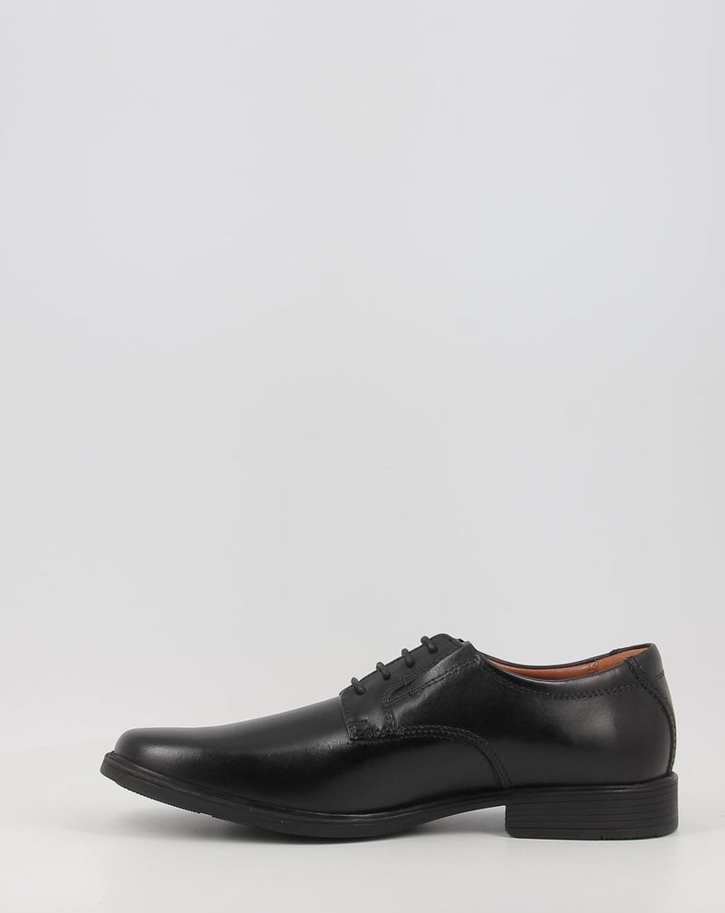 Zapatos CLARKS TILDEN PLAIN negro