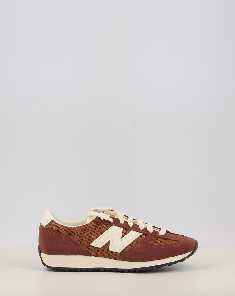 Zapatillas NEW BALANCE U4713G5 marrón