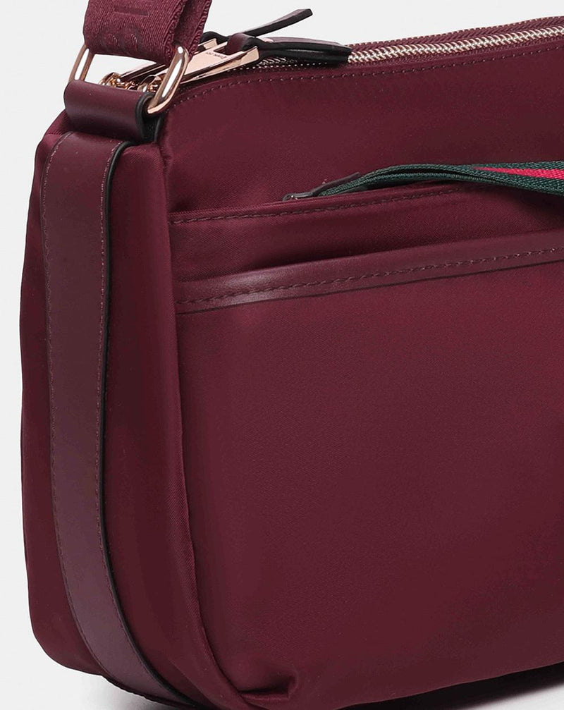 Bolsos BINNARI PETRA 21361 granate