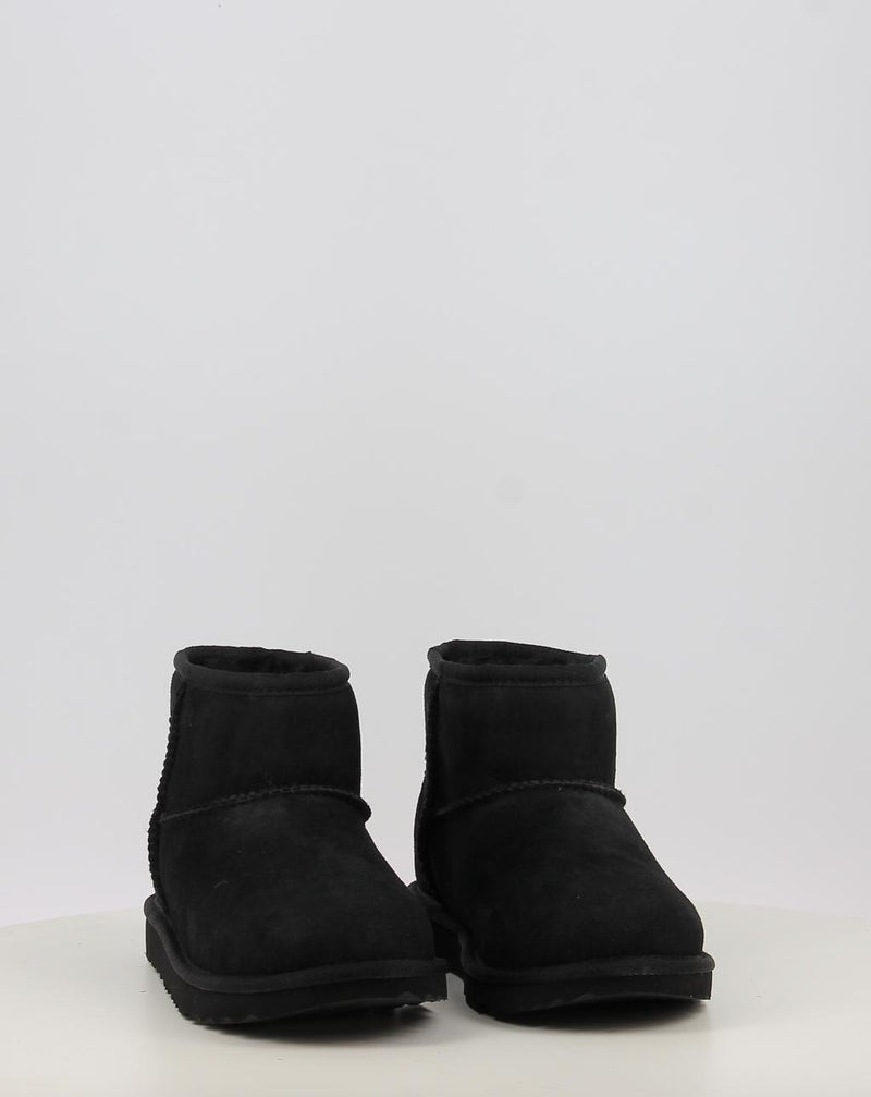 Botas UGG CLASSIC MINI II negro
