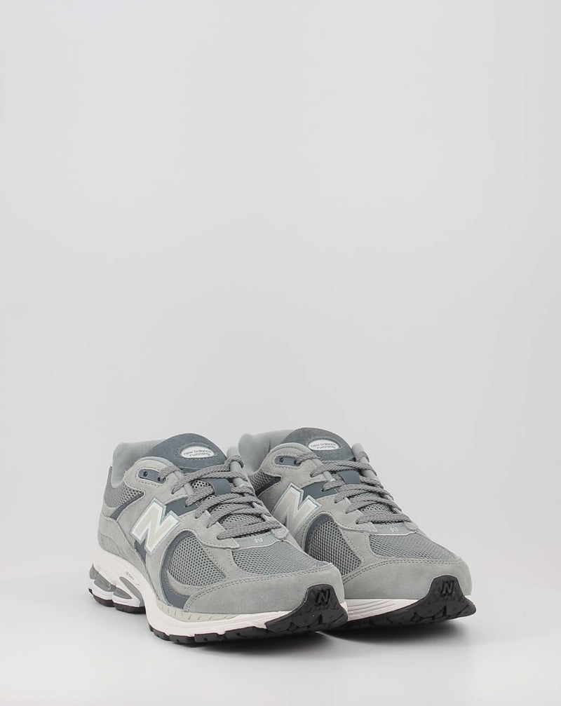 Zapatillas NEW BALANCE M2002RST MEN gris