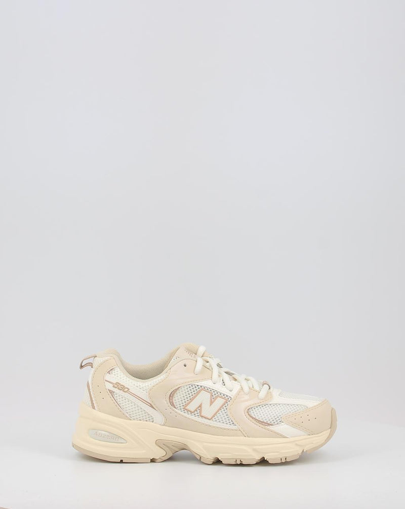 Zapatillas NEW BALANCE GR530AA beig