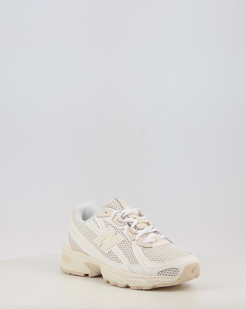 Zapatillas NEW BALANCE GR740KP beig