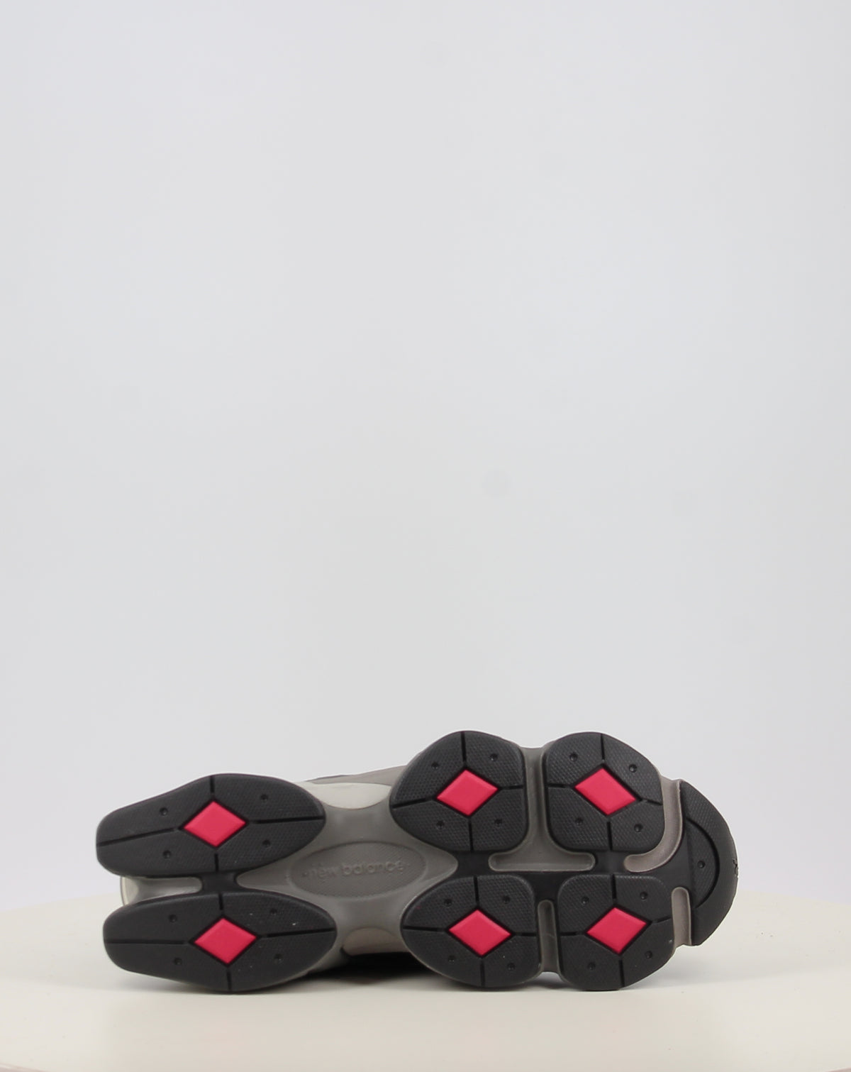 U9060BLK