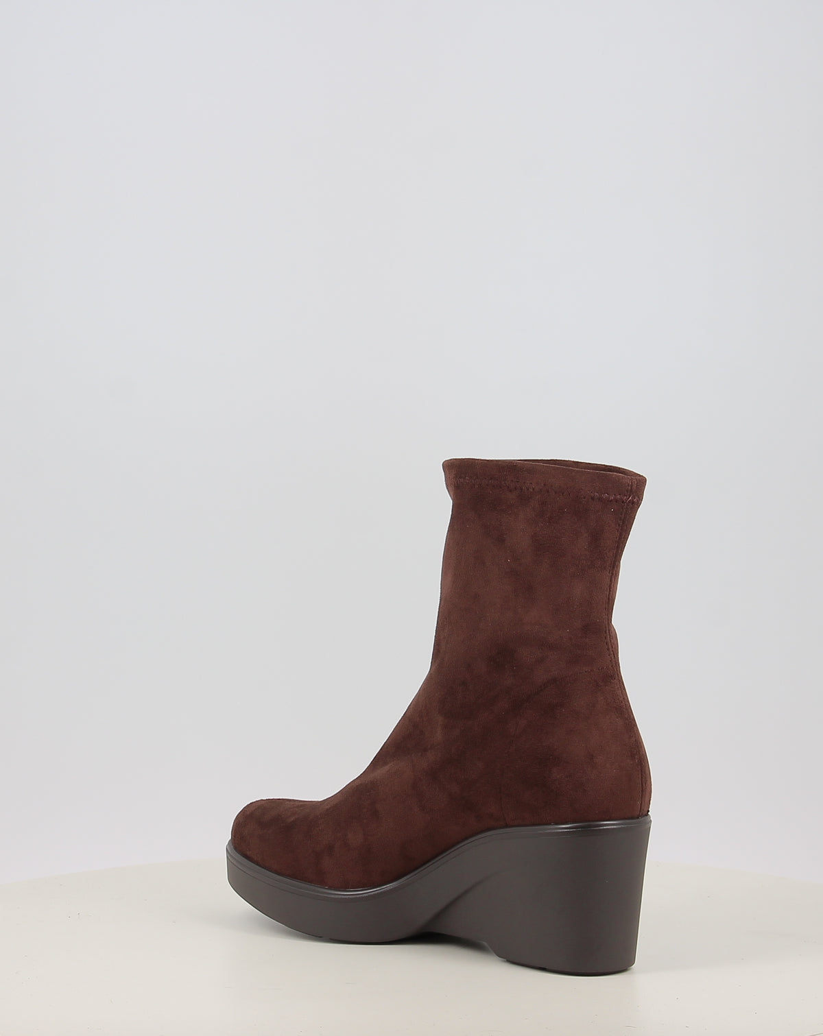 CUSHY 075500