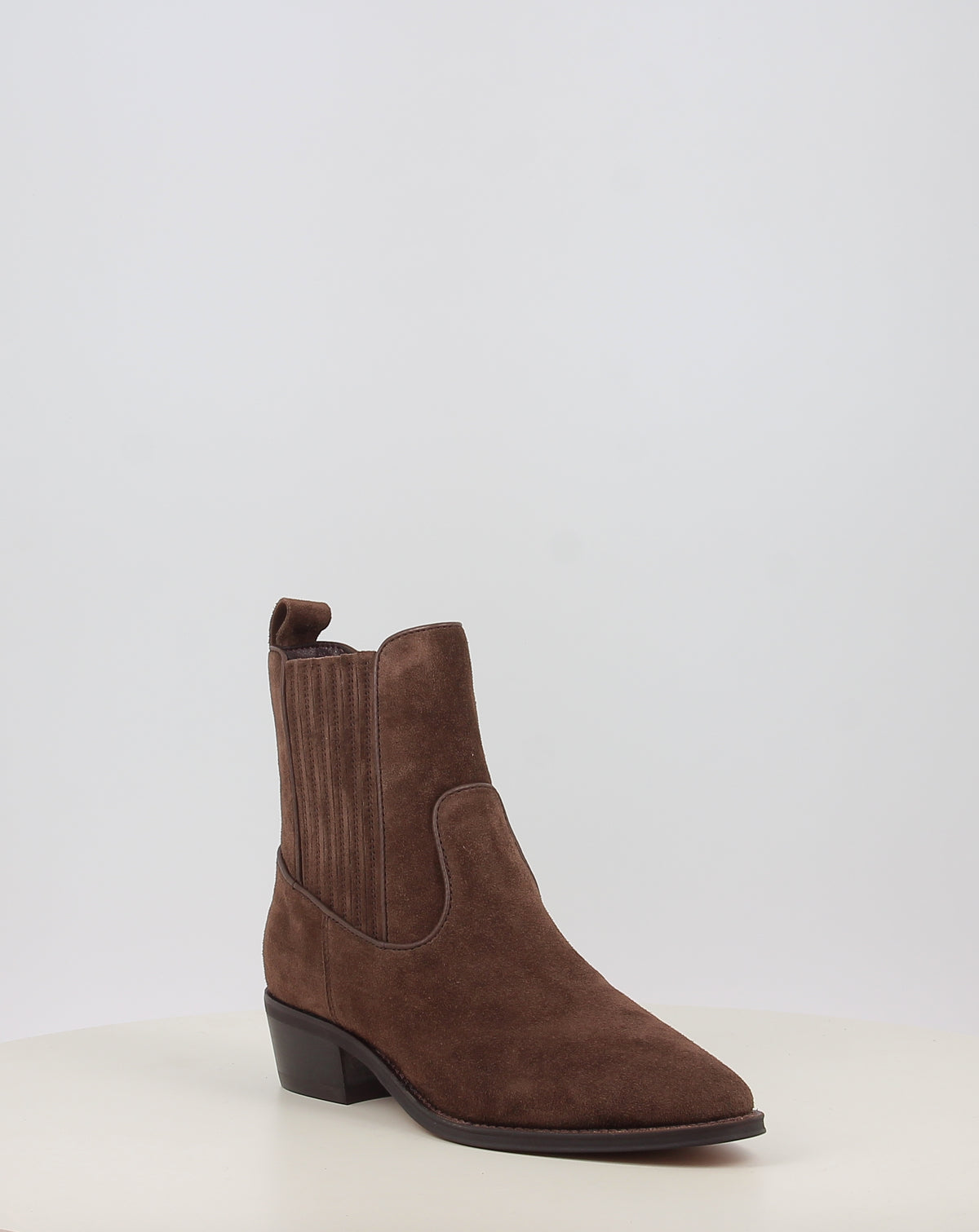 AFT CECILE 5647